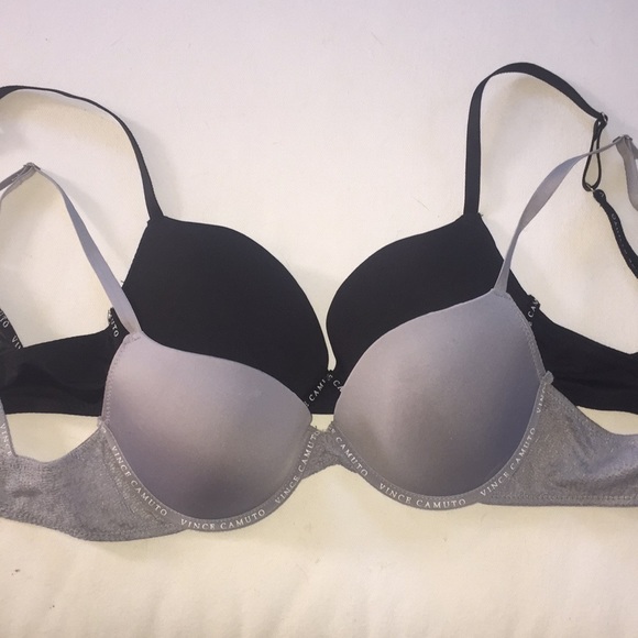 2x Vince Camuto bras